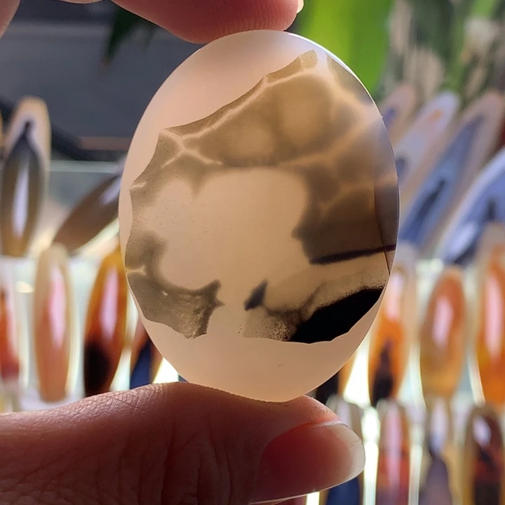 未镶嵌玛瑙/玉髓珠宝半成品69