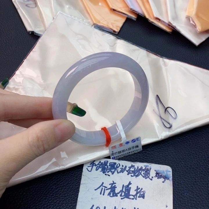 未镶嵌手镯翡翠翡翠手镯