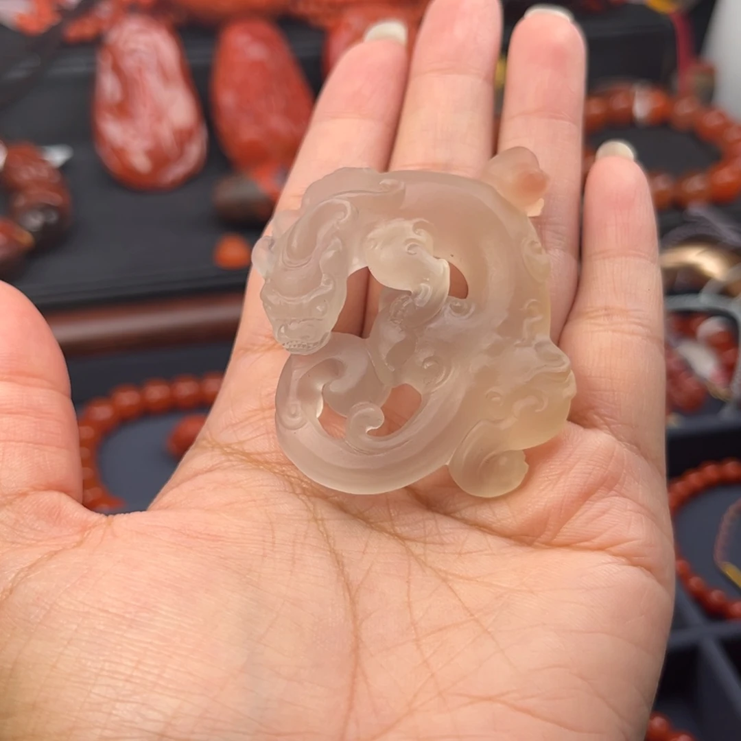 南红玛瑙未镶嵌颈饰