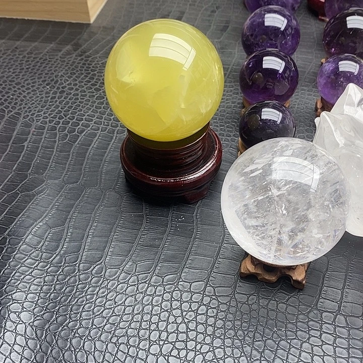 未镶嵌摆件水晶直径8.5