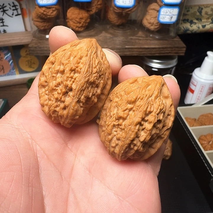 文玩核桃吊坠33尺寸野生鸡心