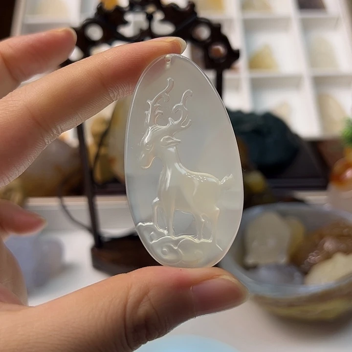 玛瑙/玉髓颈饰合金