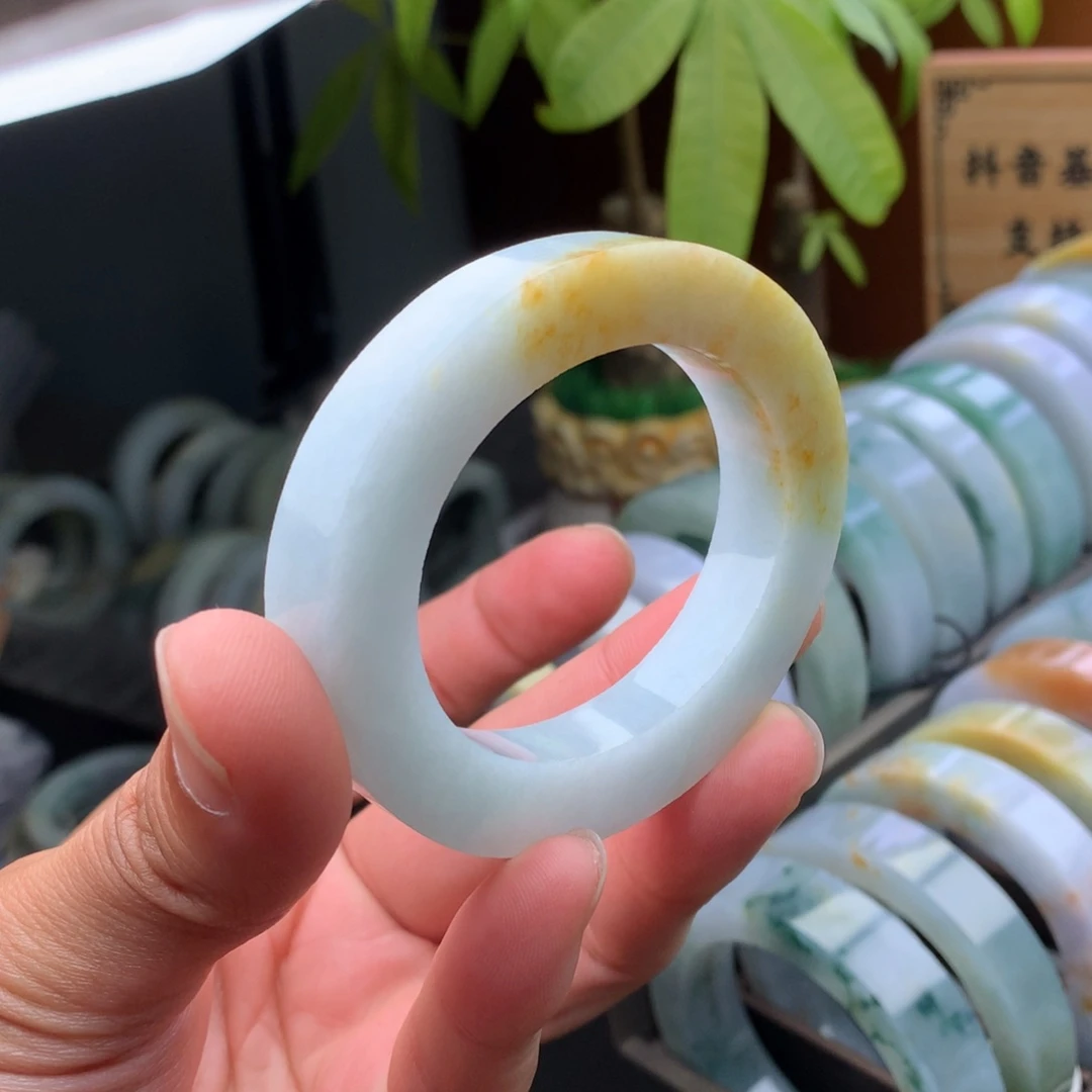 未镶嵌手镯定制翡翠定制手镯