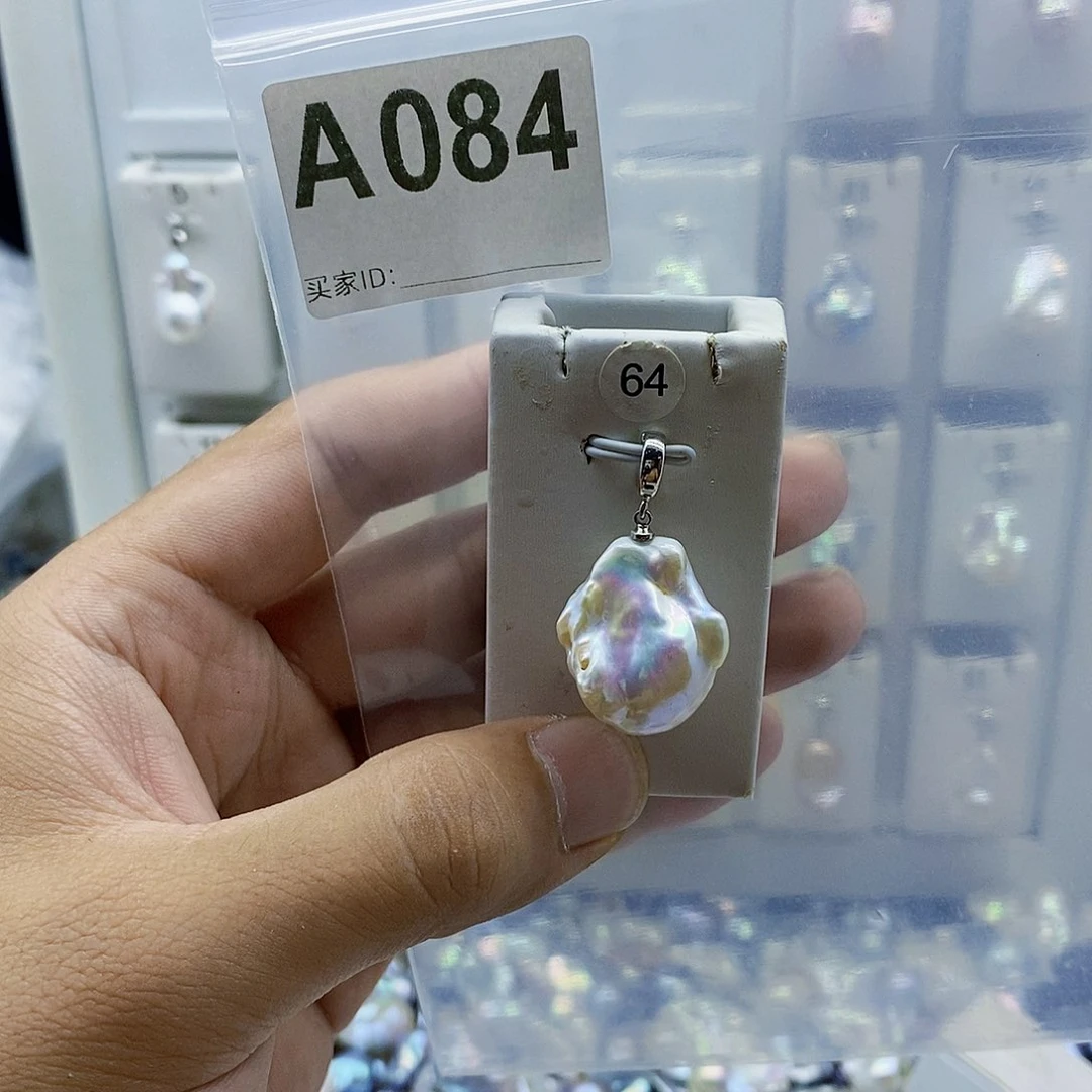 淡水珍珠合金颈饰