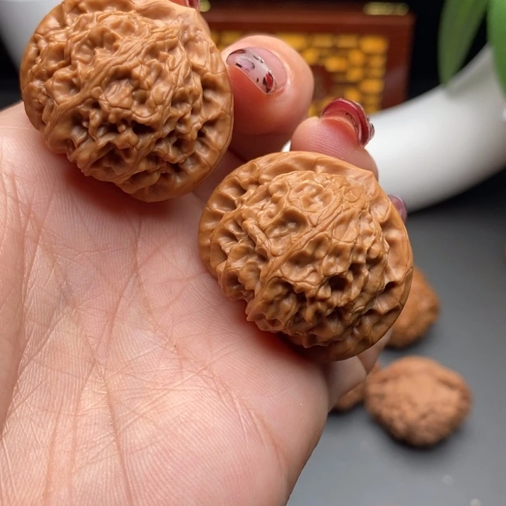 文玩核桃把件Y*J宫灯