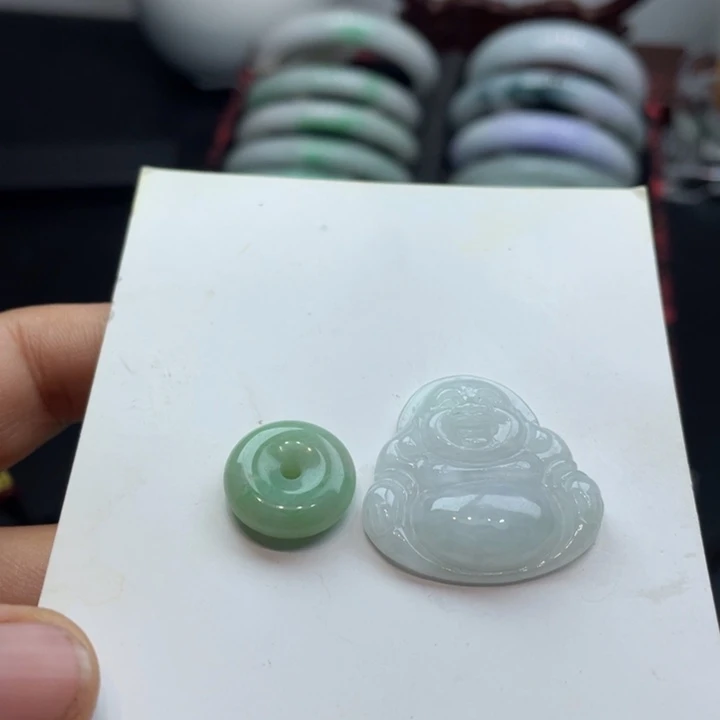翡翠未镶嵌颈饰纯天然A货翡翠福利