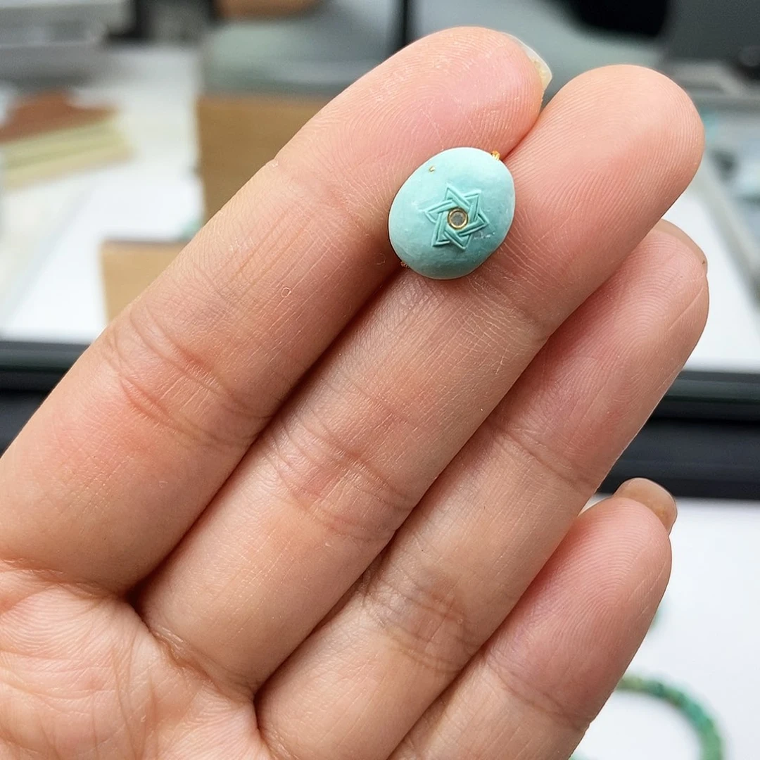 未镶嵌绿松石珠宝奇石