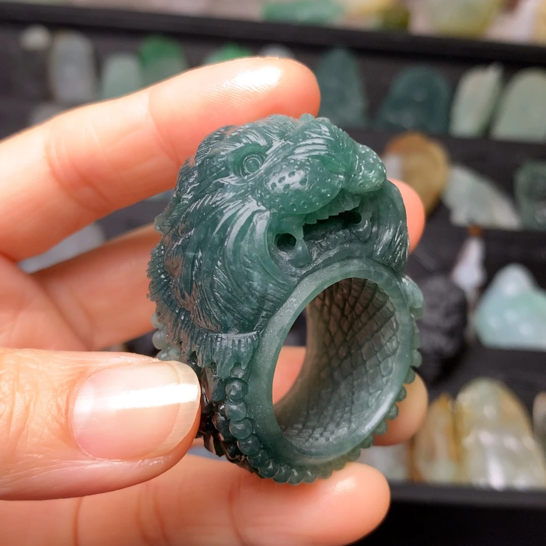 定制翡翠未镶嵌翡翠