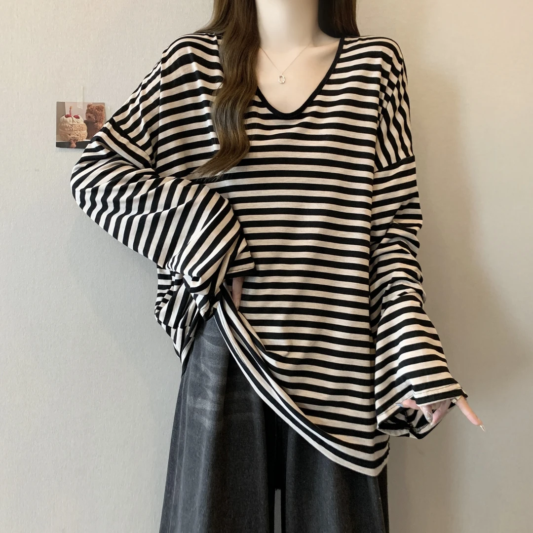 大码女装遮肚子慵懒风复古条纹长袖t恤女早秋胖妹妹宽松显瘦上衣