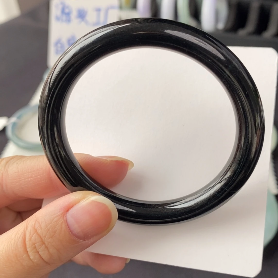 翡翠未镶嵌手镯乌鸡避避挡挡52.4