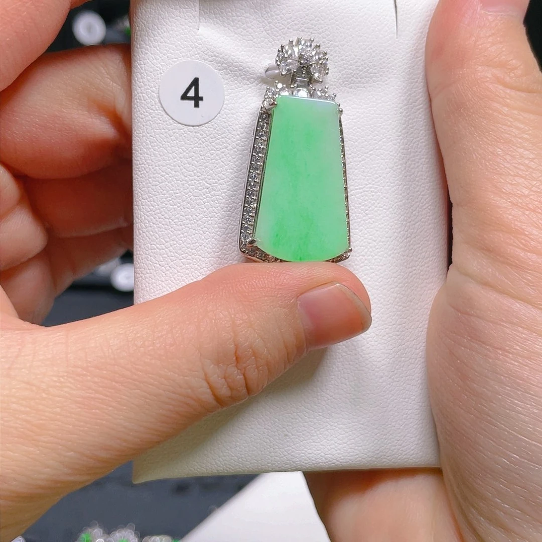 翡翠戒指银S925镶嵌吊坠