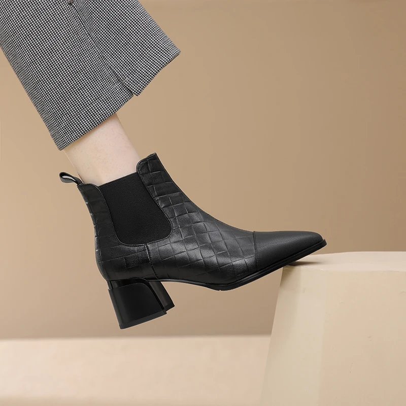 723切尔西靴秋冬尖头短靴瘦瘦靴方头中跟英伦风时尚冬季单靴高跟