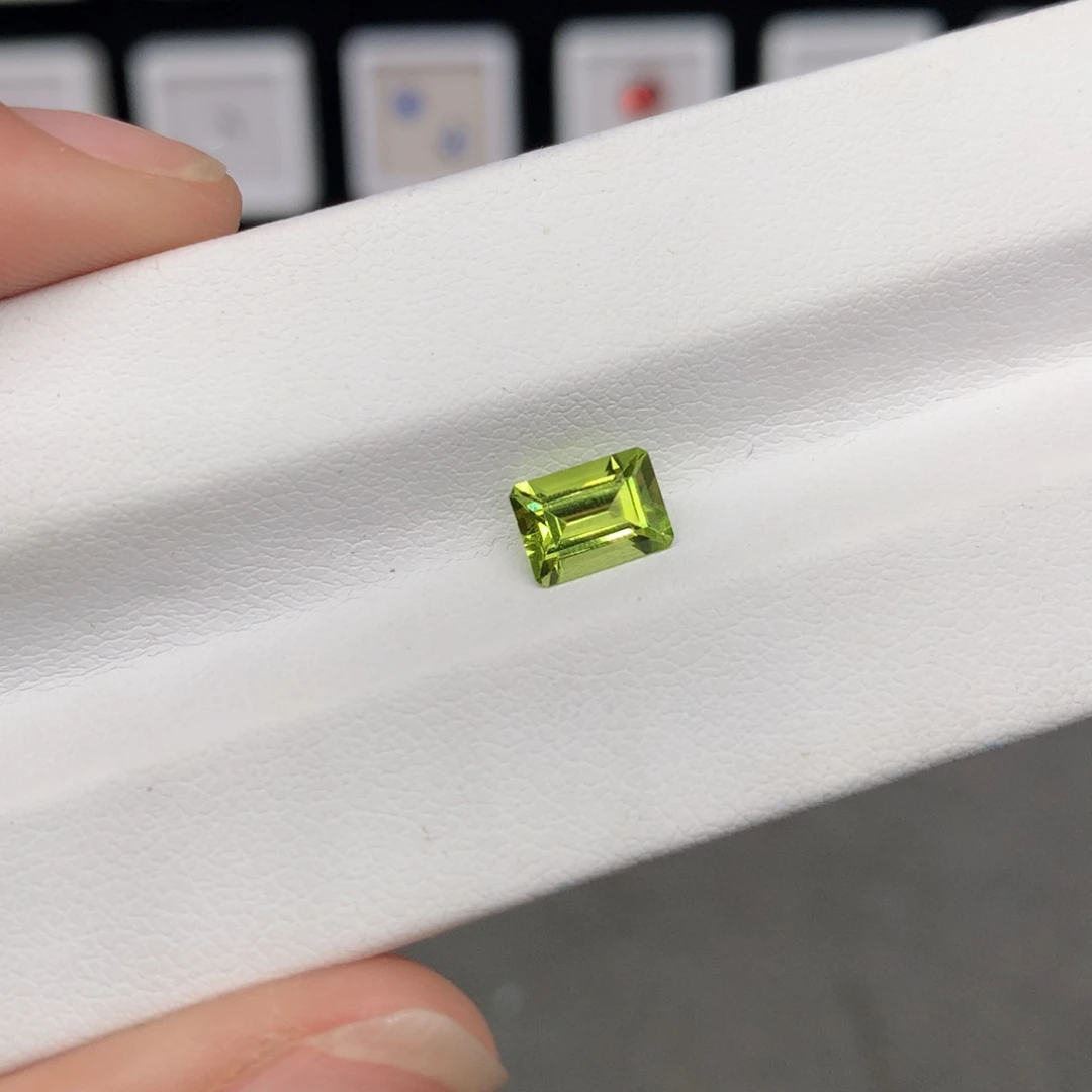 裸石橄榄石未镶嵌5✖️7mm