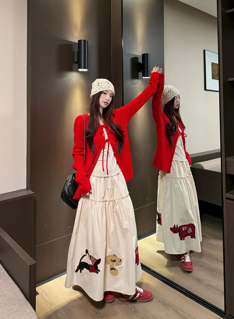 复古气质新年红绑带圆领百搭针织开衫重工设计A字显瘦半裙套装女