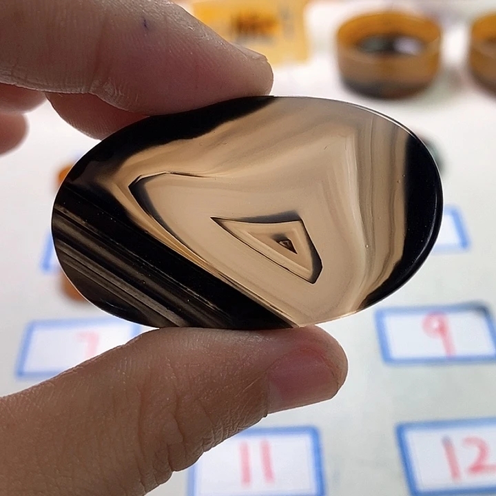 玛瑙/玉髓未镶嵌珠宝半成品