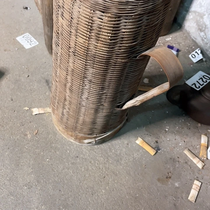 香榧木青*竹一个竹编暖水瓶。