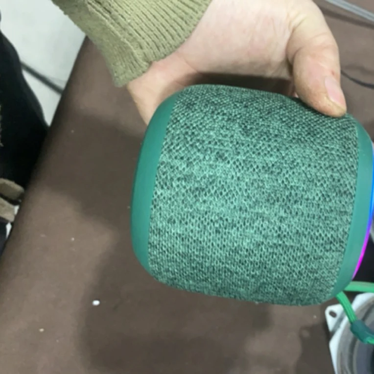 9新  蓝牙音箱二手