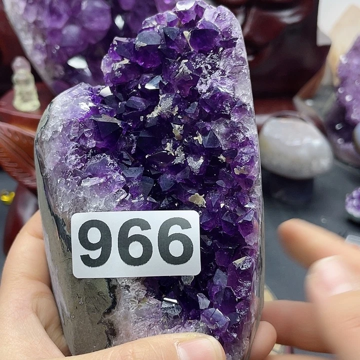 水晶大型摆件（非配饰）未镶嵌