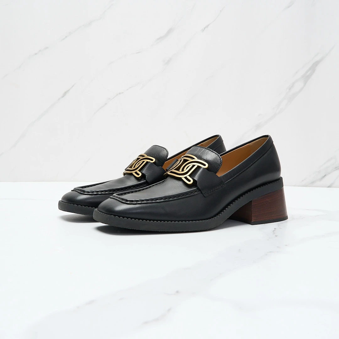 全新未使用 TOD’S/托德斯 【瑞池女装】女士麻花扣乐福鞋/TSGS00147