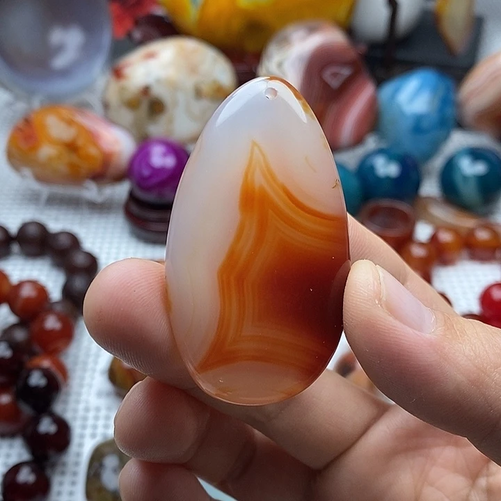 玛瑙/玉髓未镶嵌颈饰