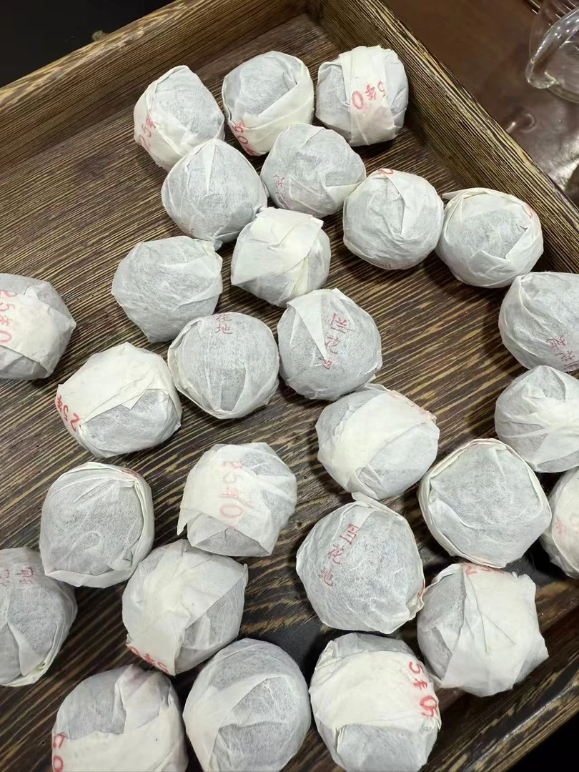 2025年兰花地龙珠普洱茶500g(生茶)