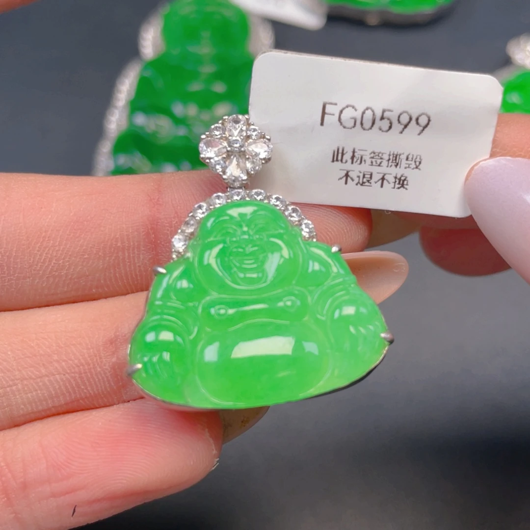 【闪购商品】颈饰银S925镶嵌翡翠翡翠