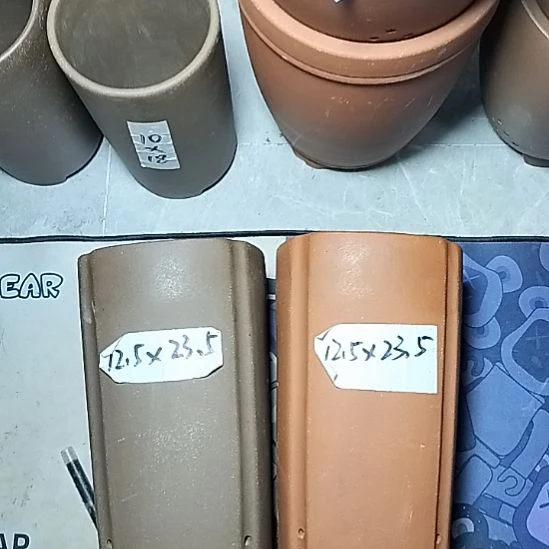 红泥紫泥四方签筒两个