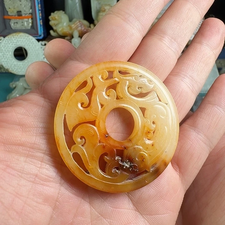 和田玉（糖玉）未镶嵌挂件