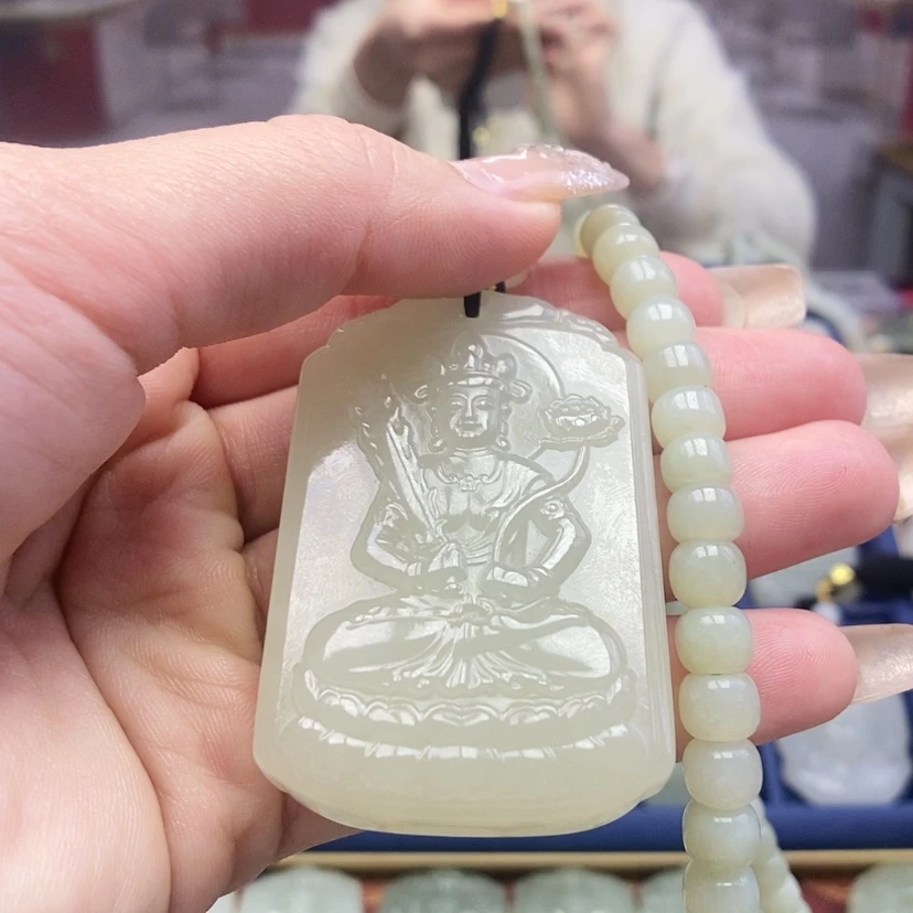 【闪购商品】和田玉颈饰未镶嵌肖*