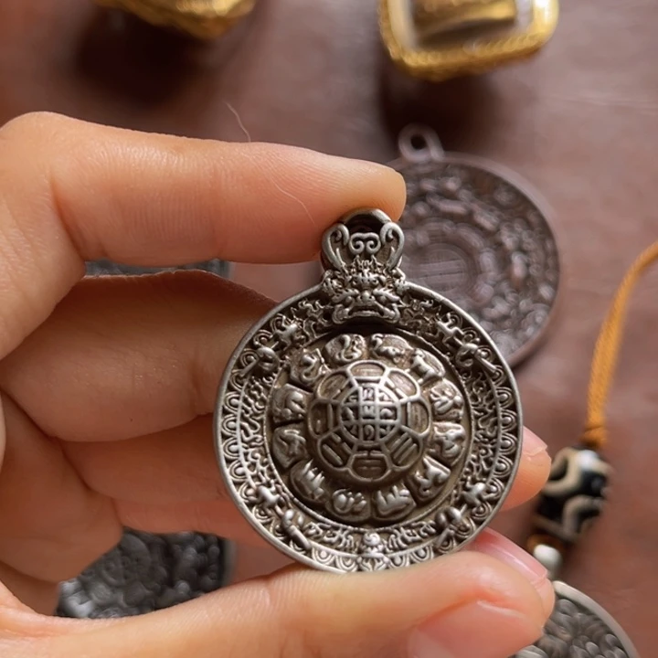 颈饰琉璃神****3喜欢的朋友