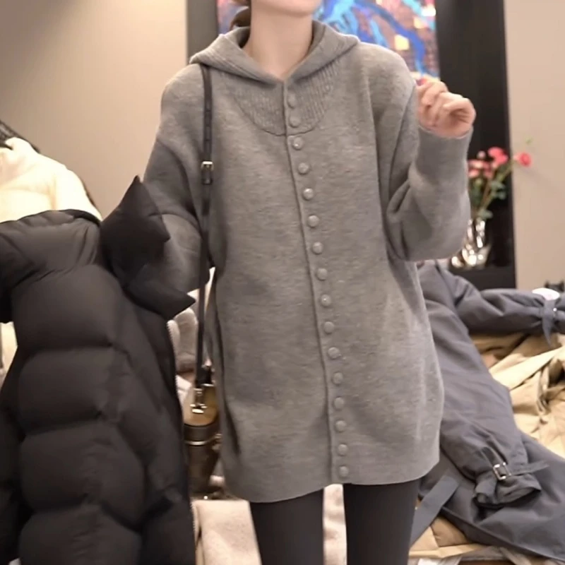 2024冬季盛宴~灰色连帽秋冬季慵懒风宽版洋气针织上衣LK2501061