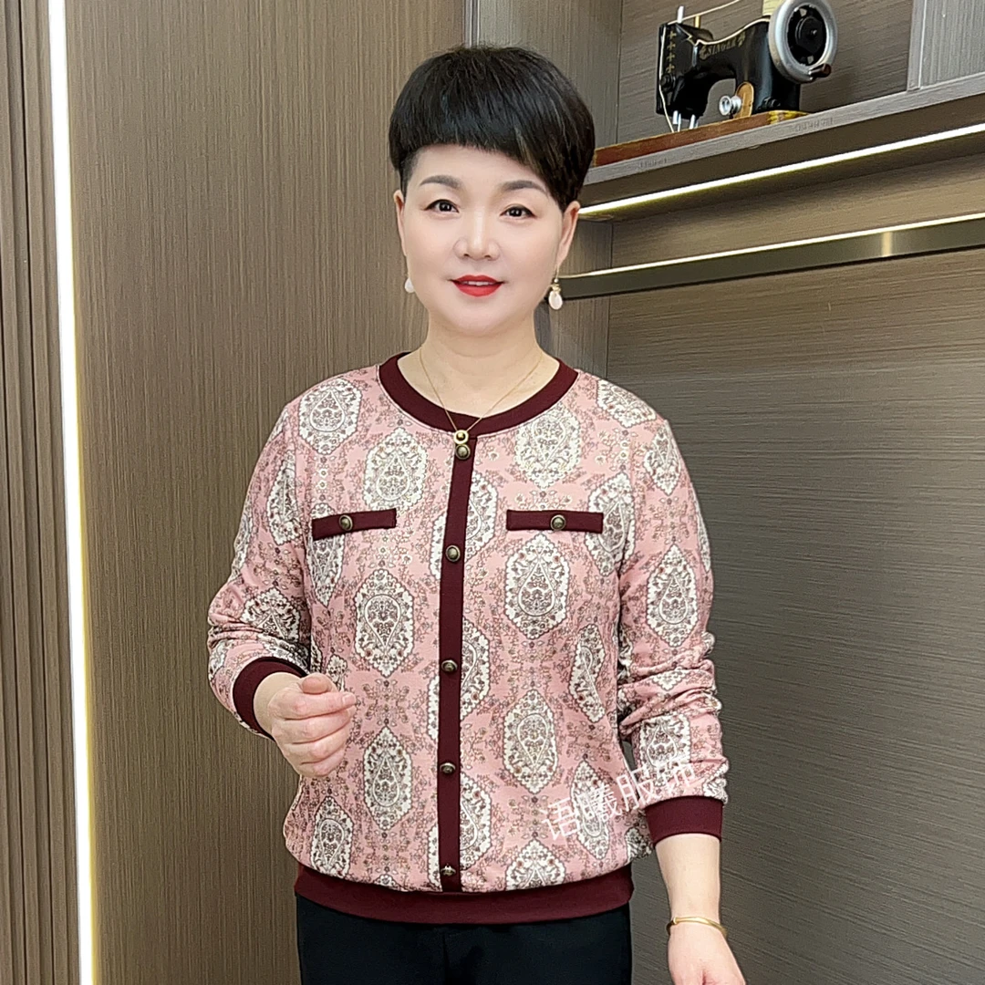 秋季圆领纽扣千金风宽松中老年女装洋气百搭显瘦短款上衣F269
