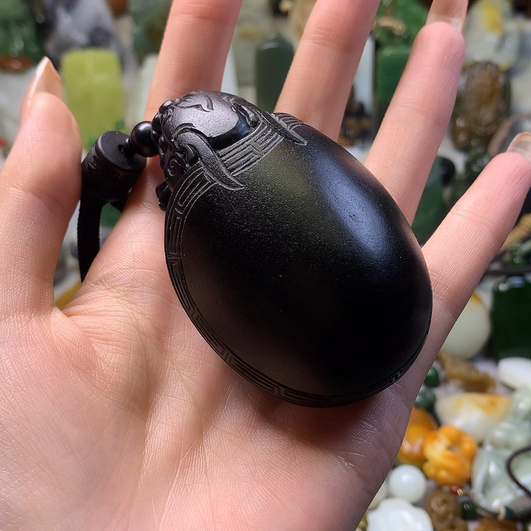 未镶嵌和田玉挂件