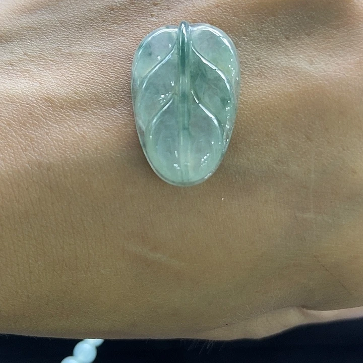 未镶嵌定制翡翠叶子