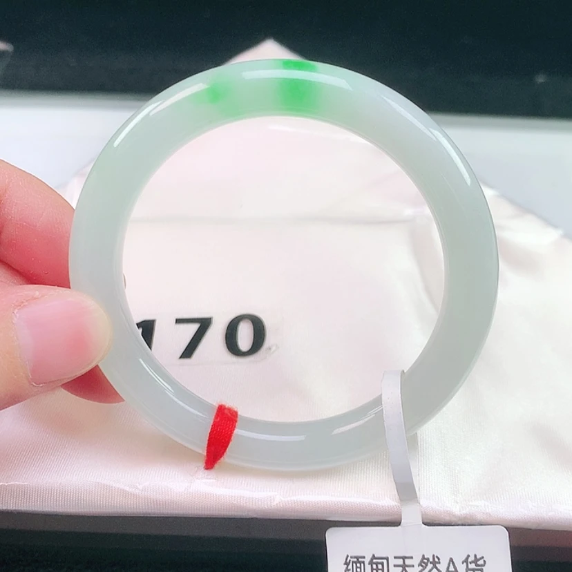 【闪购商品】未镶嵌手镯（圆镯）翡翠170