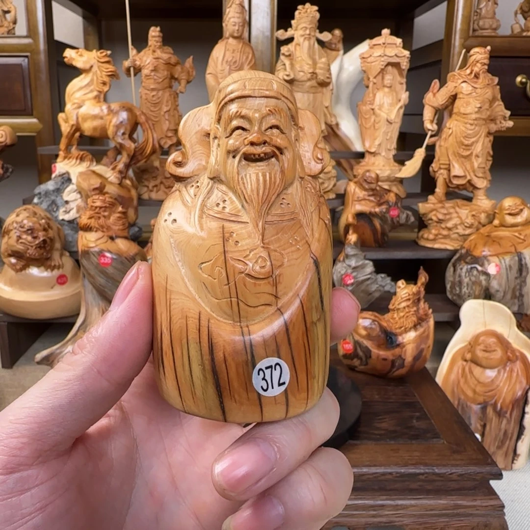 崖柏小木匠艺雕一物一拍
