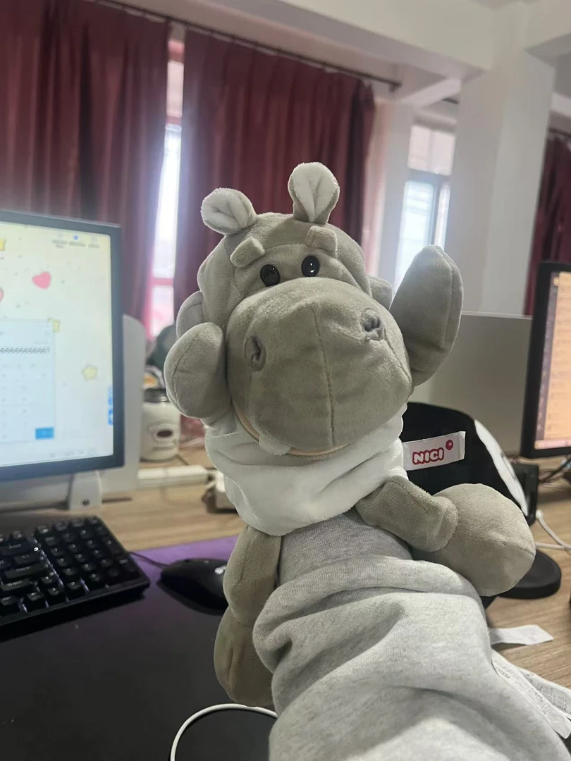 首批毛绒玩具可称斤可单购