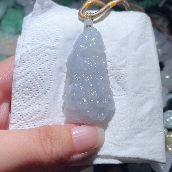 颈饰未镶嵌翡翠天