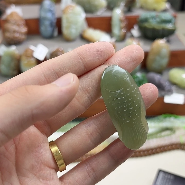 和田玉未镶嵌吊坠(不含链)