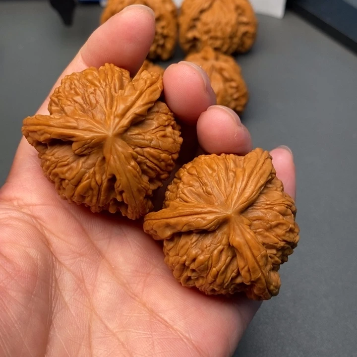 文玩核桃吊坠我**我核桃