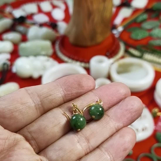 和田玉（碧玉）未镶嵌颈饰