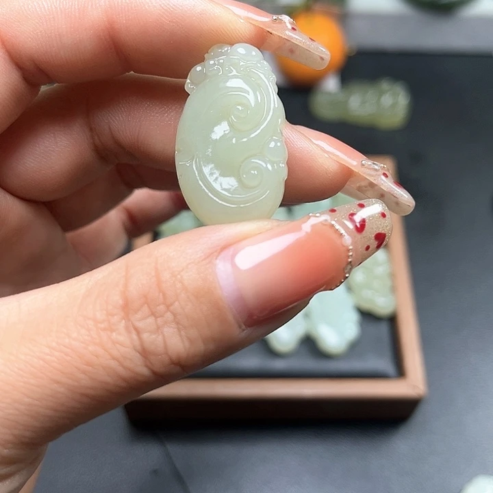 【闪购商品】和田玉颈饰未镶嵌