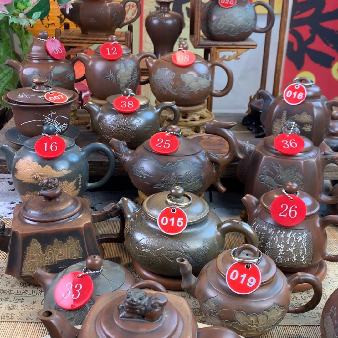 长*弓坭兴陶手工刻绘方壶