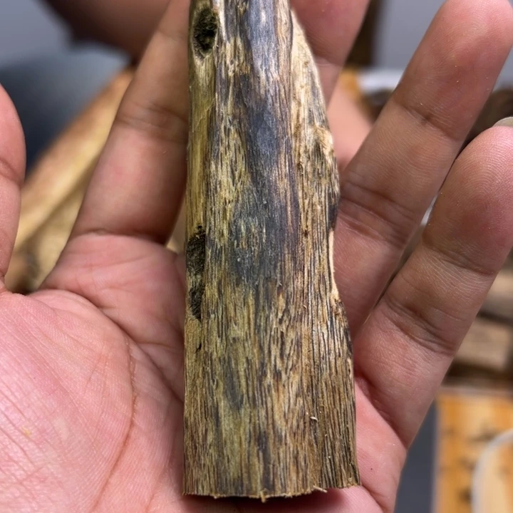 沉香沉香碎屑20克