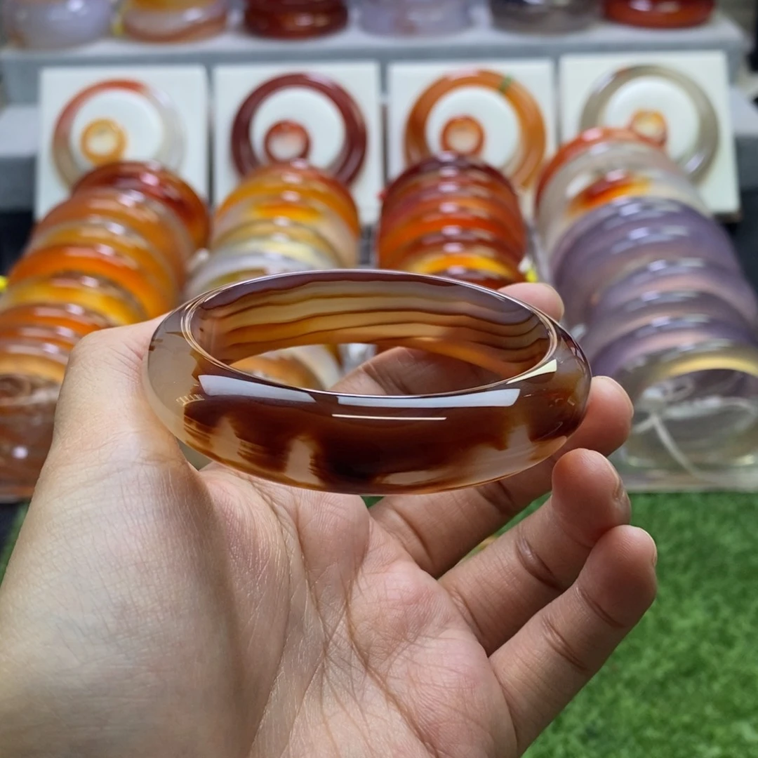 手镯玛瑙/玉髓未镶嵌