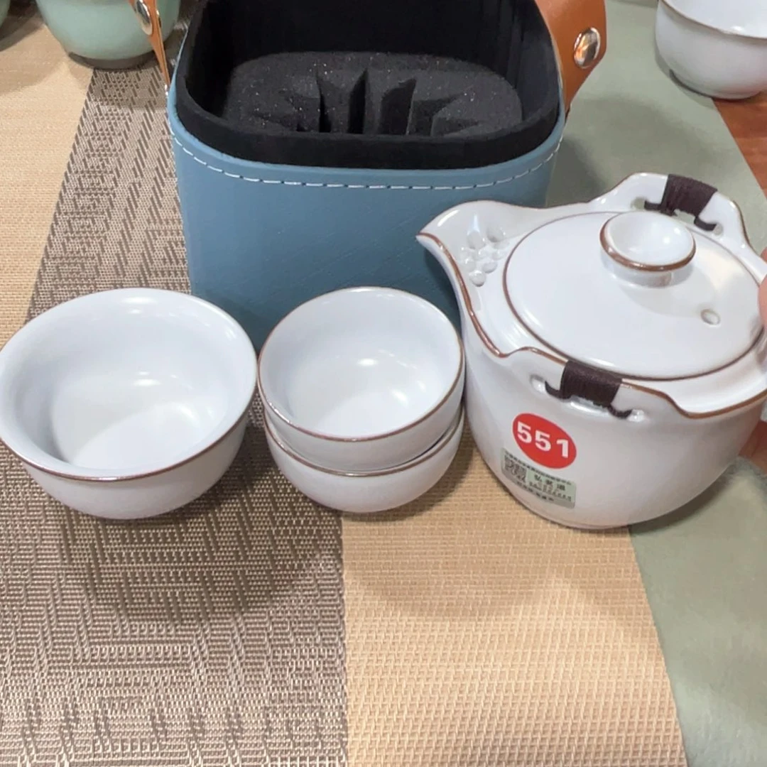 瓷片小微瑕。。。。。。。。。。。