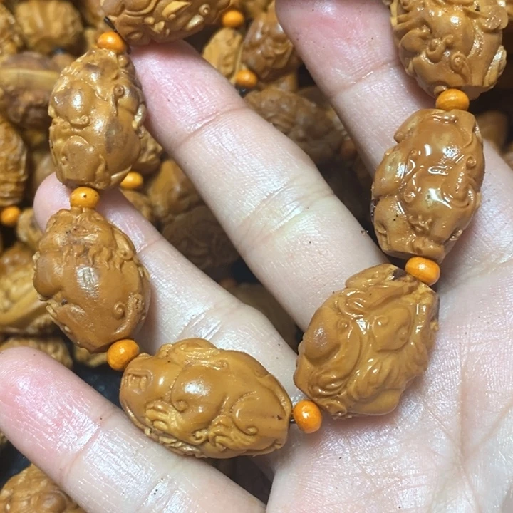 手串/手链橄榄核橄榄微瑕貔貅