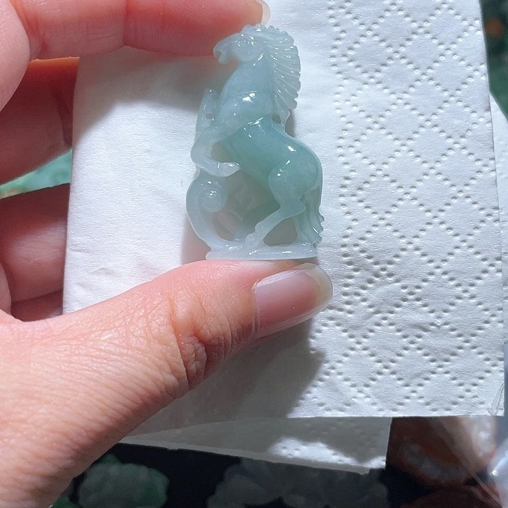 颈饰未镶嵌翡翠天