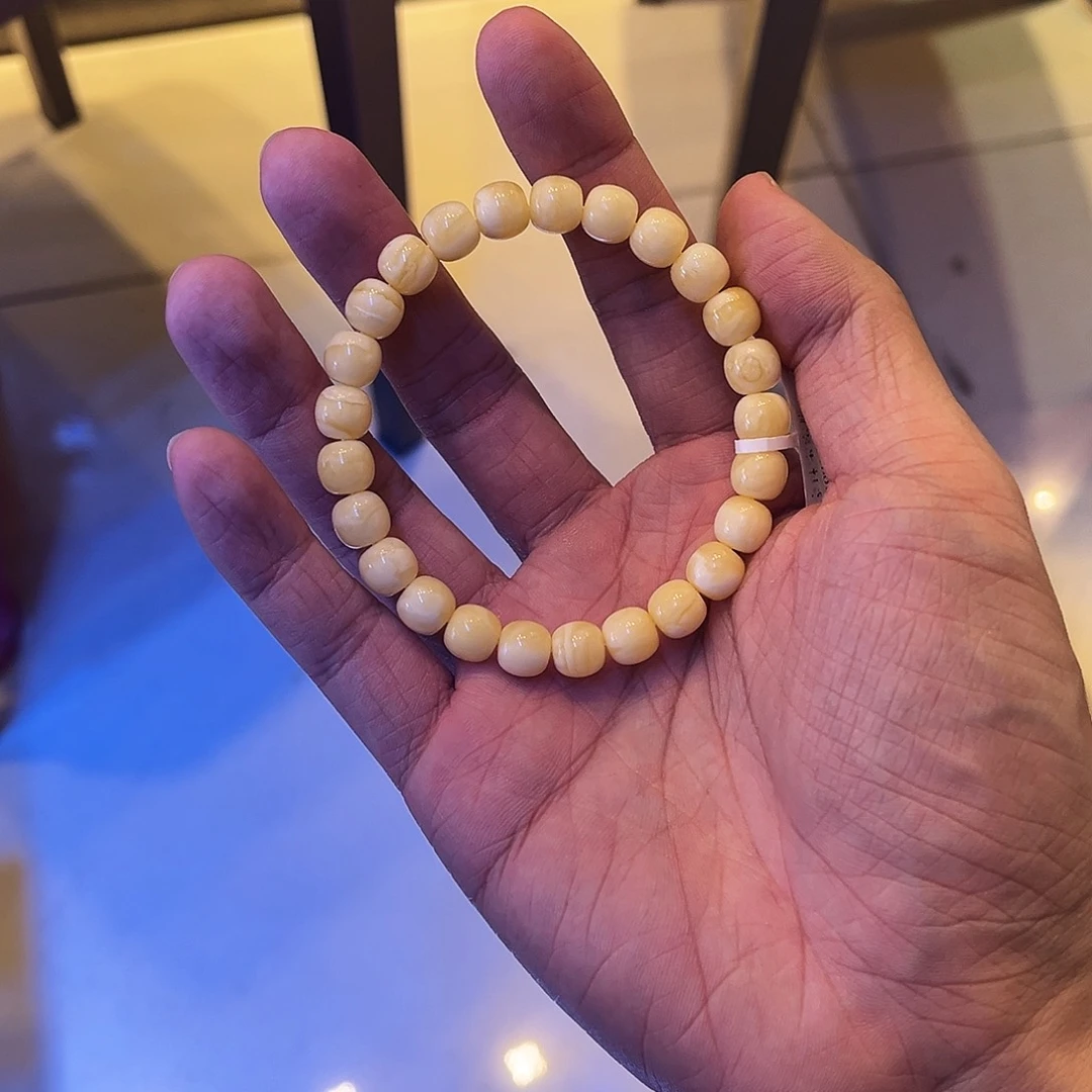 蜜蜡未镶嵌手链奶浓白8.5mm*8m