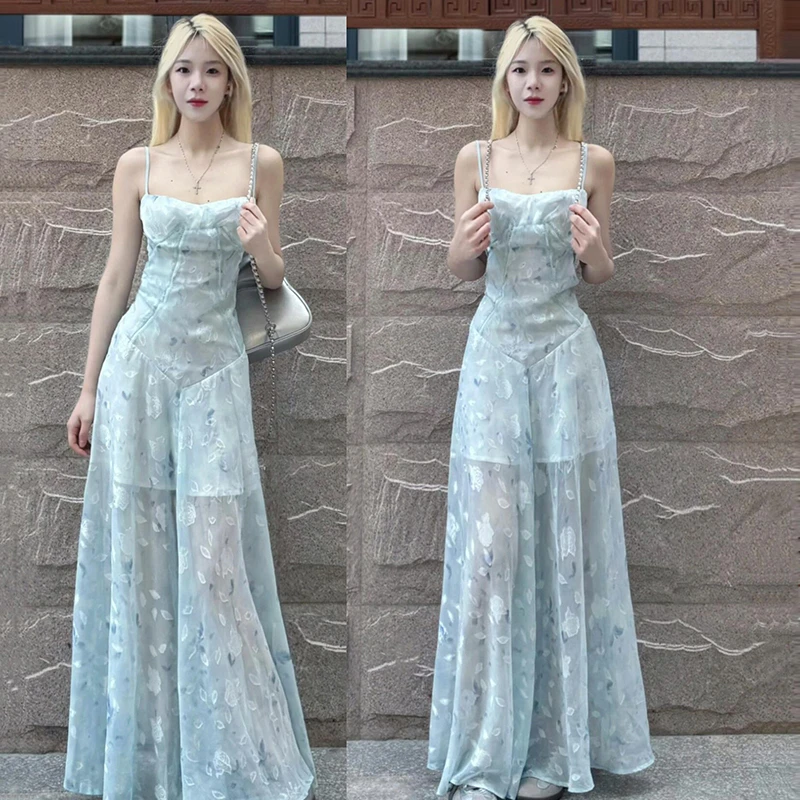 蓝色碎花吊带连衣裙子女夏季2025新款爆款高级感气质薄纱长裙2419
